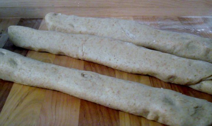 Cardamom bread ropes